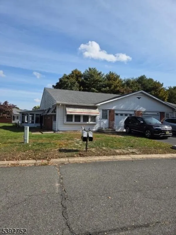 Property Slideshow image 1 of 1 | 2 crockett ln, Manchester Twp., NJ, 08759