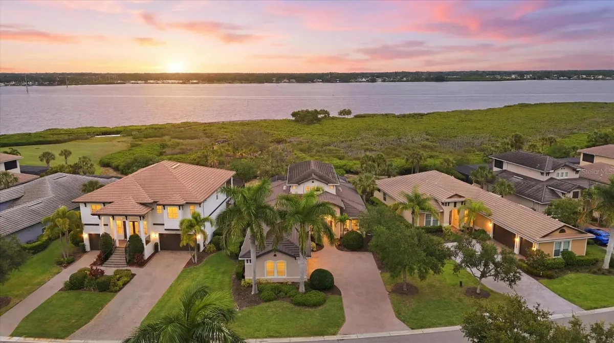 Property Slideshow image 1 of 100 | 5122 tidewater preserve blvd, Bradenton, FL, 34208