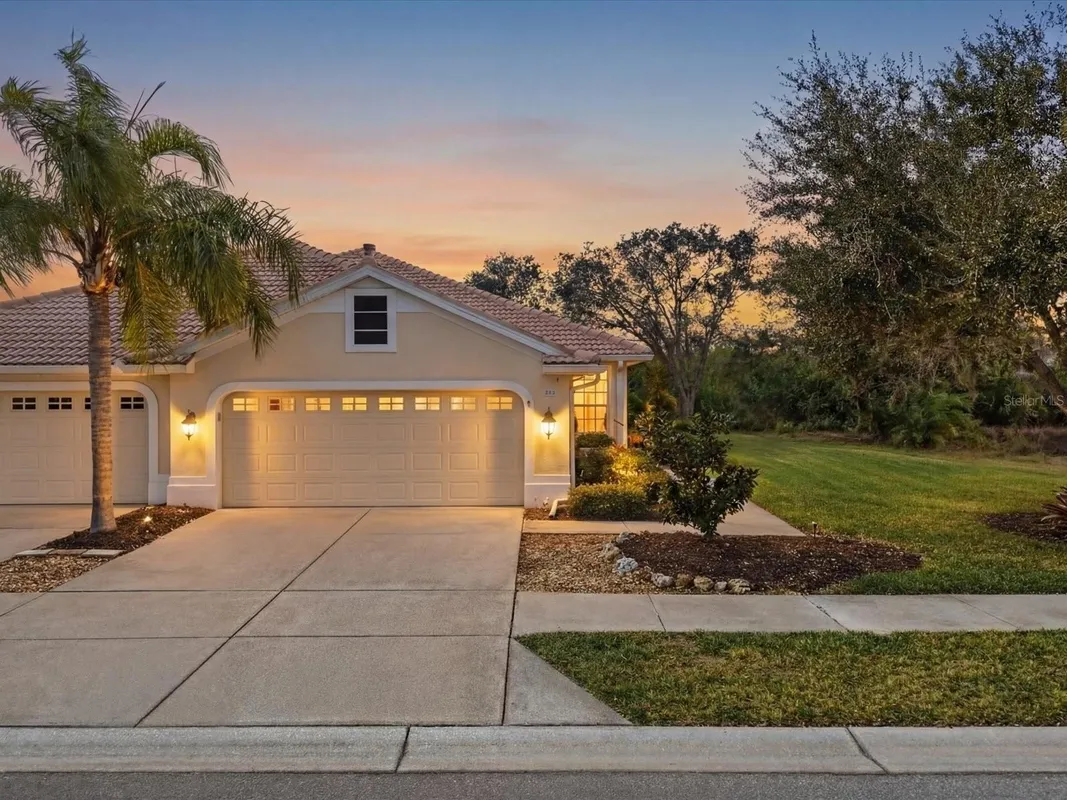 Property Slideshow image 1 of 39 | 4693 whispering oaks dr, North Port, FL, 34287