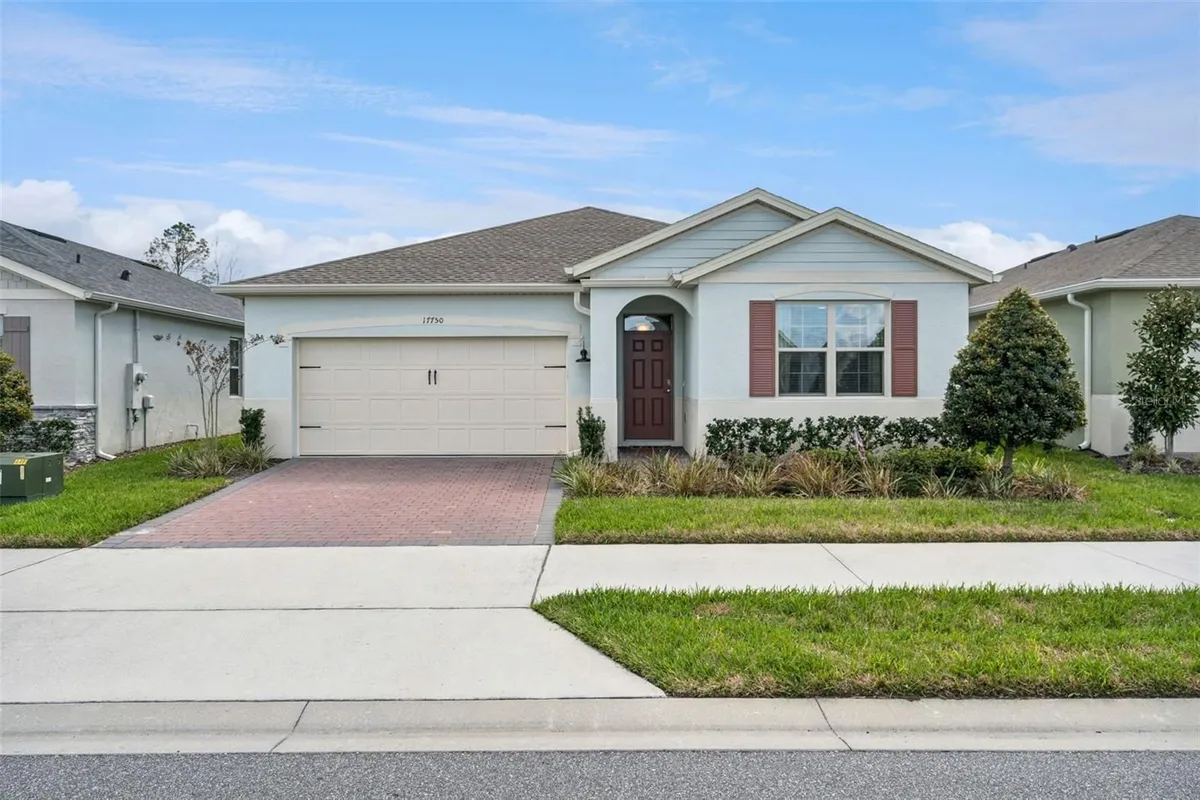 Property Slideshow image 1 of 75 | 17750 blazing star cir, Clermont, FL, 34714