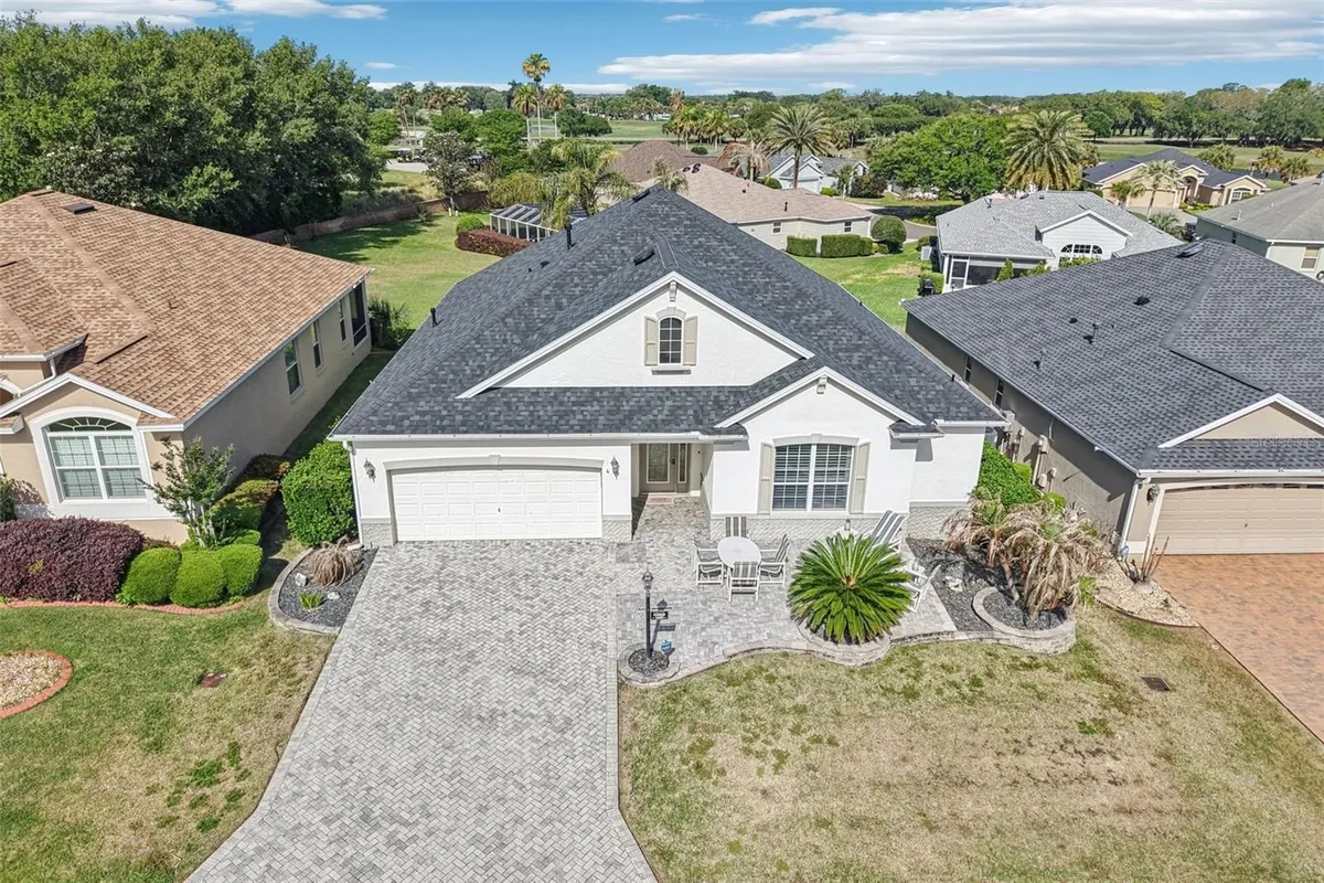 Property Slideshow image 1 of 68 | 1605 lynchburg loop, The Villages, FL, 32162