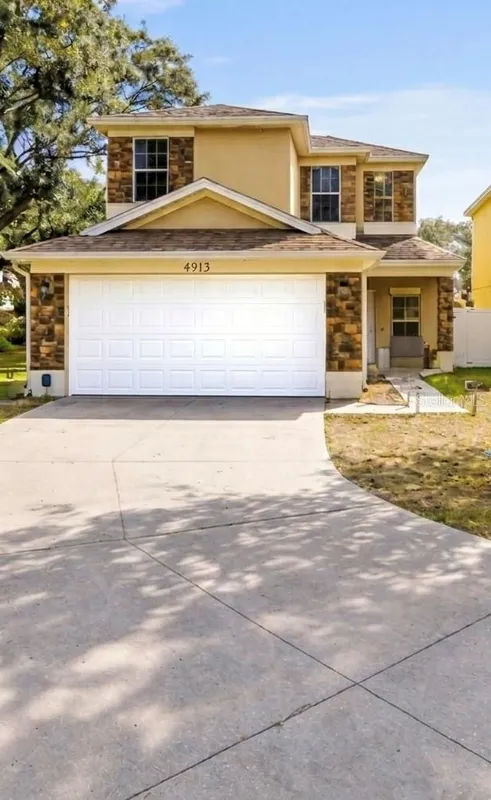 Property Slideshow image 1 of 39 | 4913 ne 122nd ave, Oxford, FL, 34484