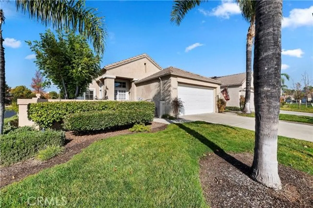 Property Slideshow image 1 of 62 | 23990 via pamilla, Murrieta, CA, 92562