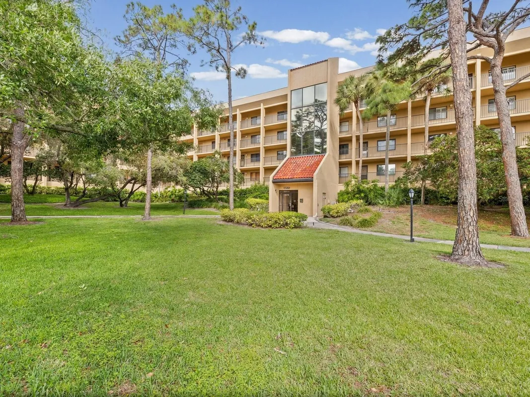 Property Slideshow image 1 of 54 | 3078 eastland blvd 309, Clearwater, FL, 33761
