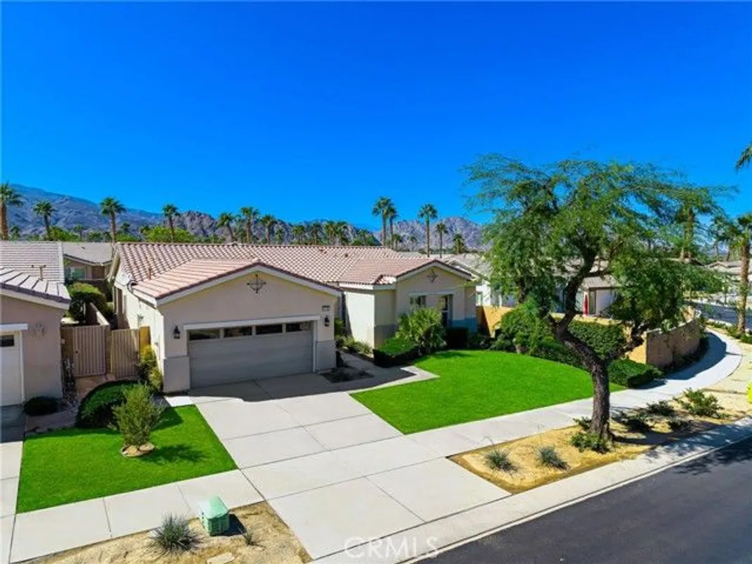 Property Slideshow image 1 of 42 | 60165 desert rose dr, La Quinta, CA, 92253