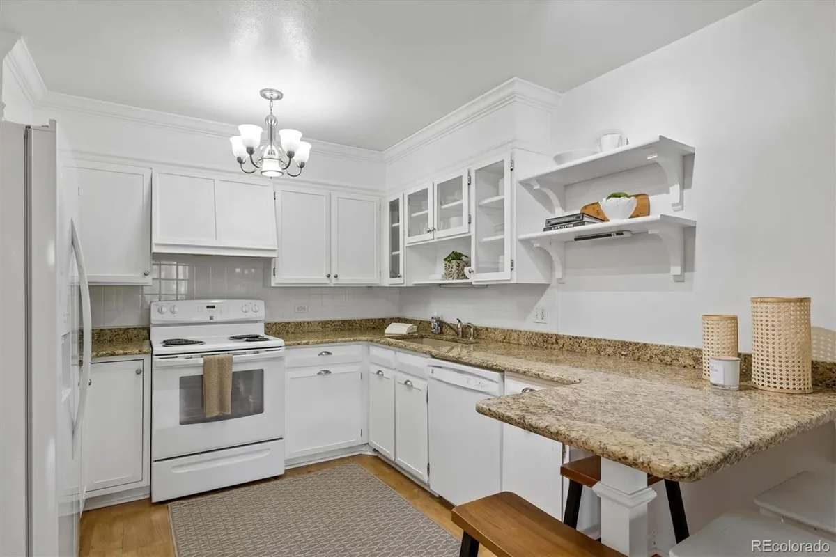 Property Slideshow image 1 of 32 | 755 s alton way 2a, Denver, CO, 80247