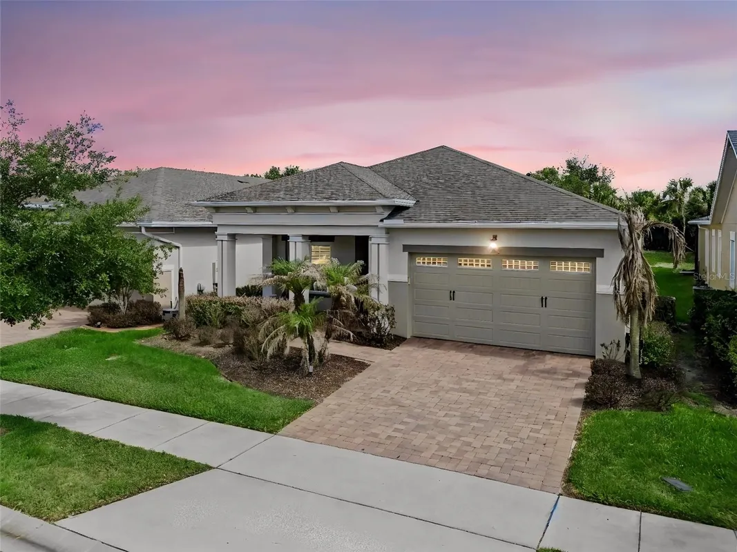 Property Slideshow image 1 of 81 | 4912 catalpa dr, St Cloud, FL, 34772