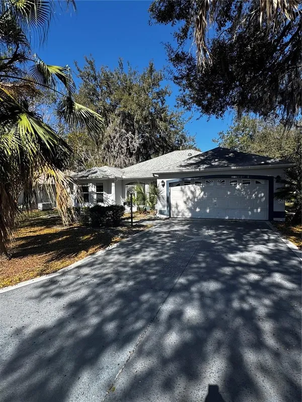 Property Slideshow image 1 of 14 | 144 costa mesa dr, Lady Lake, FL, 32159