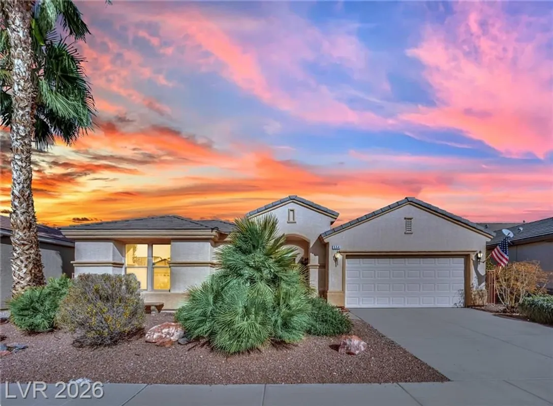 Property Slideshow image 1 of 50 | 554 mountain links dr, Henderson, NV, 89012