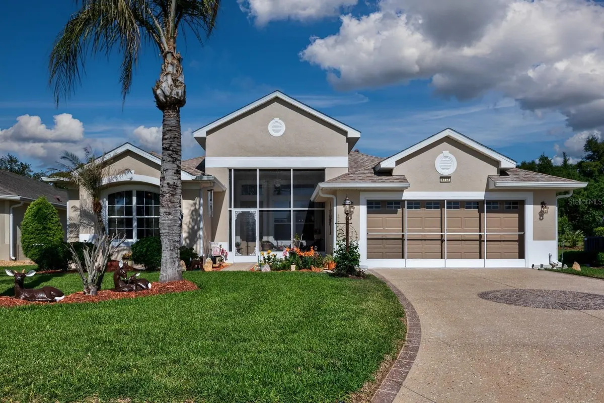 Property Slideshow image 1 of 27 | 5712 blue savannah dr, Leesburg, FL, 34748