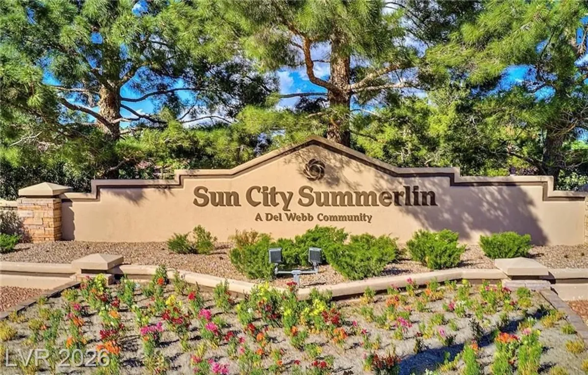 Property Slideshow image 1 of 51 | 2809 tumble creek ct, Las Vegas, NV, 89134