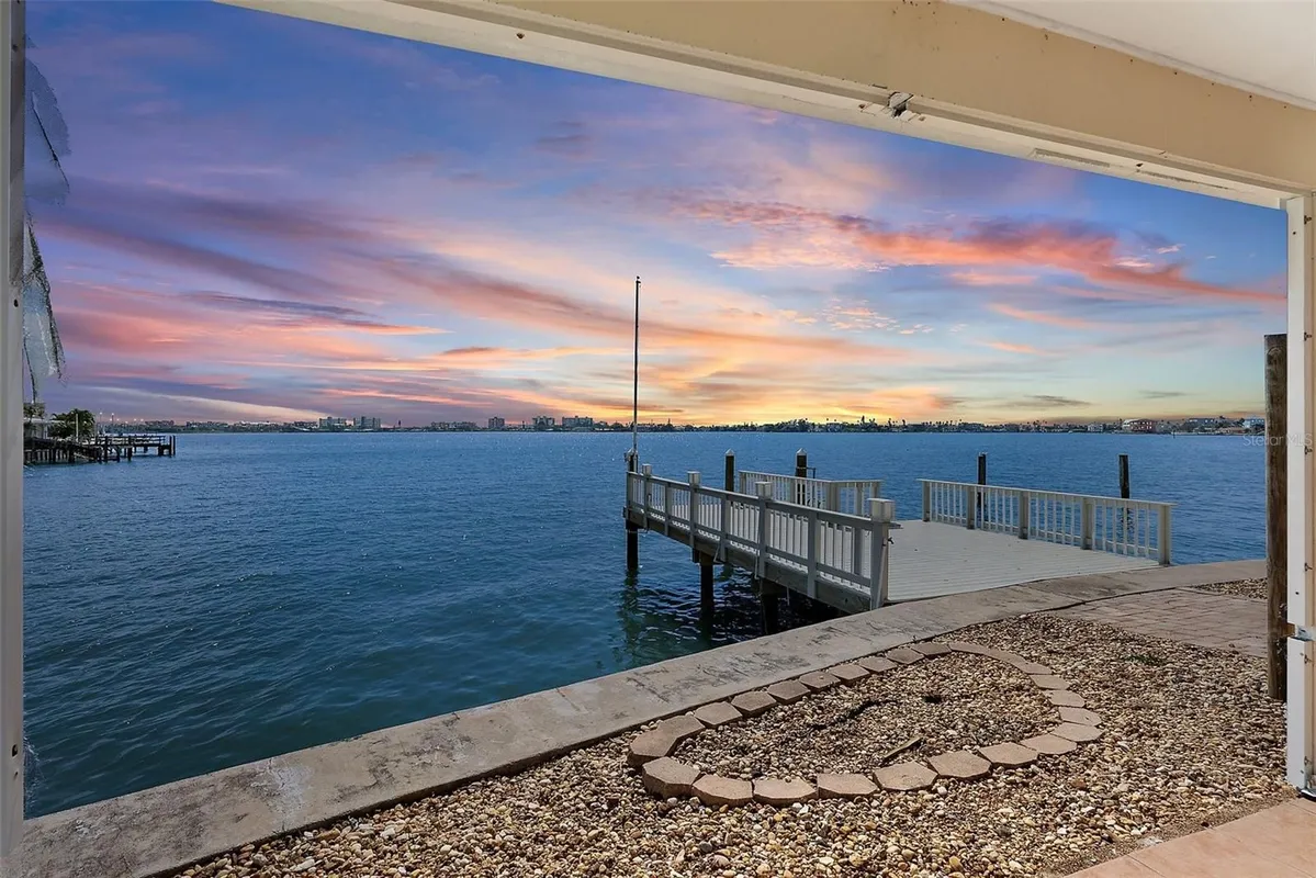 Property Slideshow image 1 of 16 | 672 boca ciega point blvd n, St Petersburg, FL, 33708
