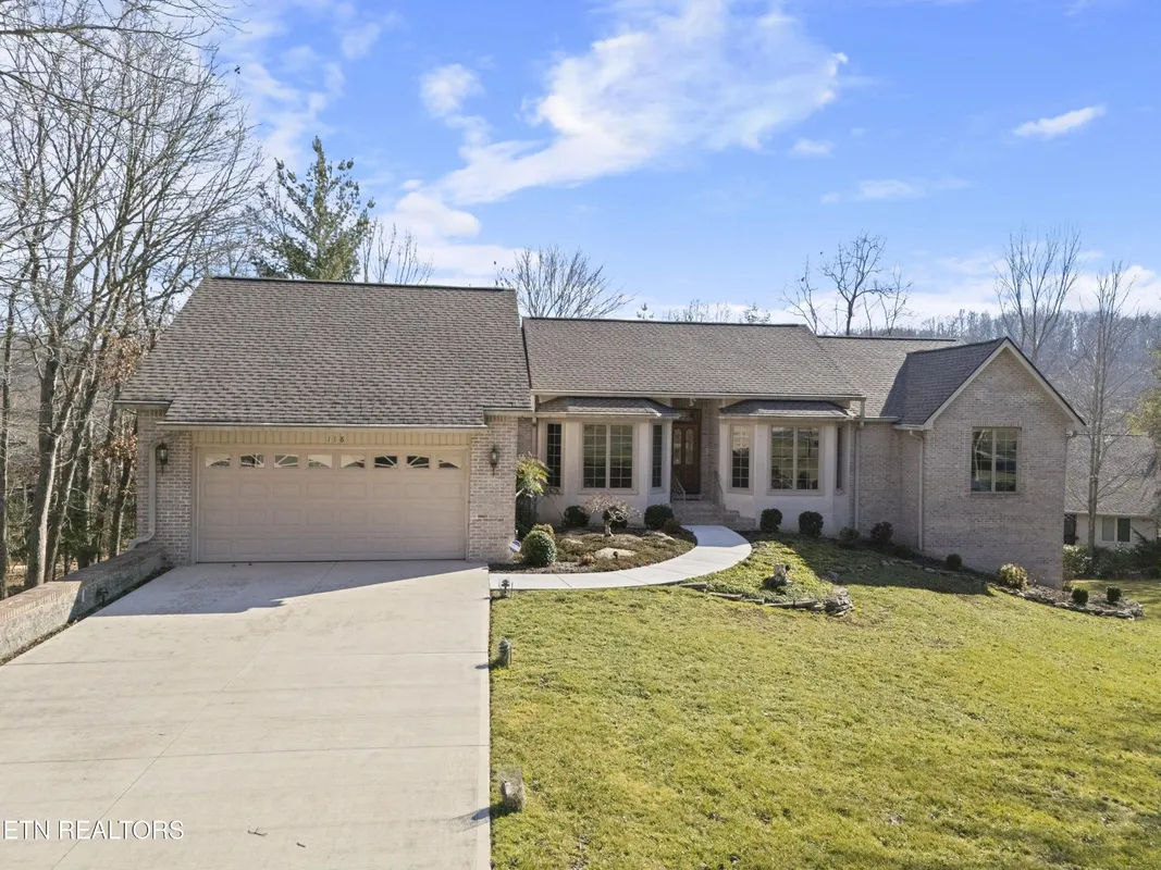 Property Slideshow image 1 of 52 | 118 laurelton ln, Crossville, TN, 38558