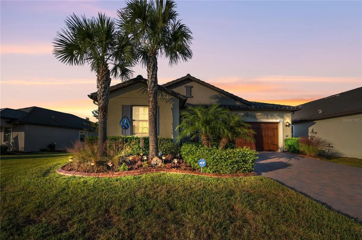 Property Slideshow image 1 of 95 | 31763 cabana rye ave, San Antonio, FL, 33576