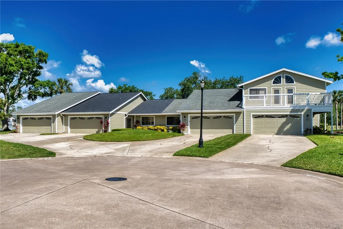 Property Slideshow image 1 of 48 | 38 landings ln, Ormond Beach, FL, 32174