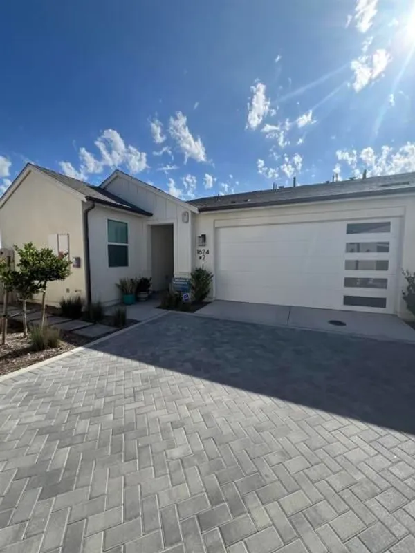 Property Slideshow image 1 of 7 | 1624 calle oxton 2, Chula Vista, CA, 91913