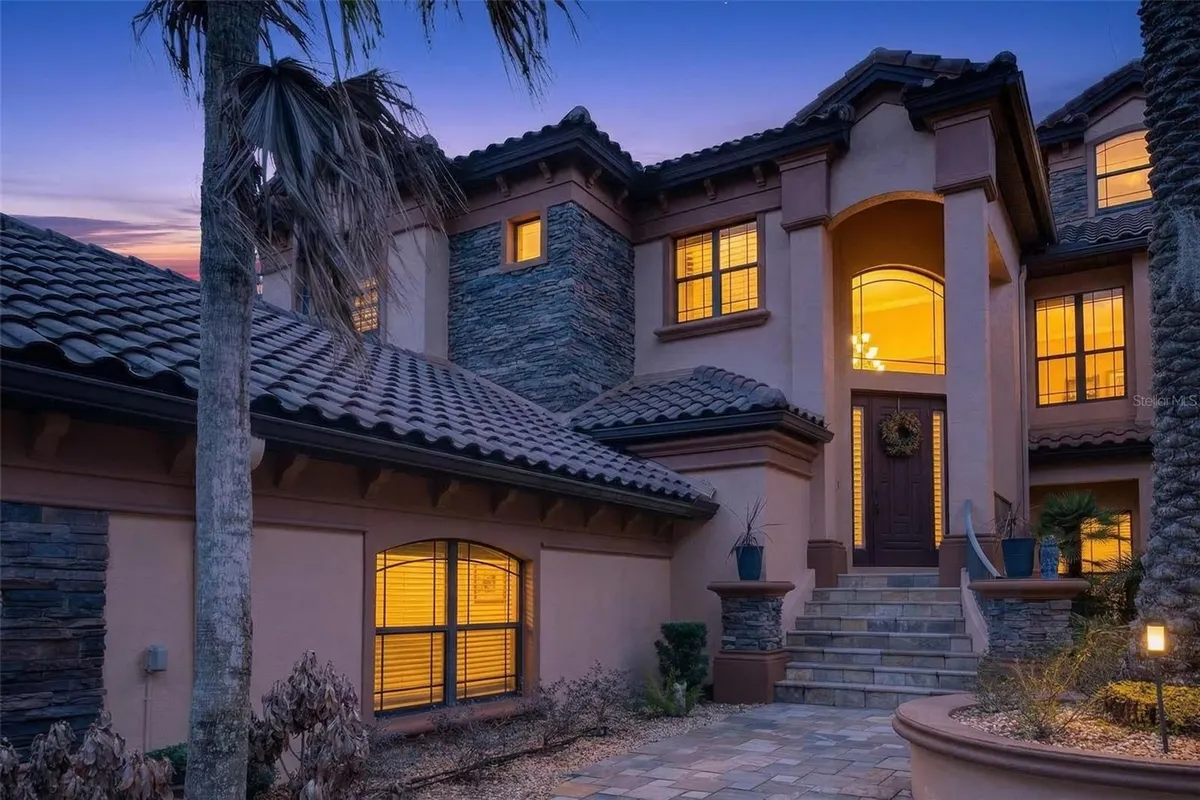 Property Slideshow image 1 of 47 | 1105 w pointe vista path 43, Hernando, FL, 34442