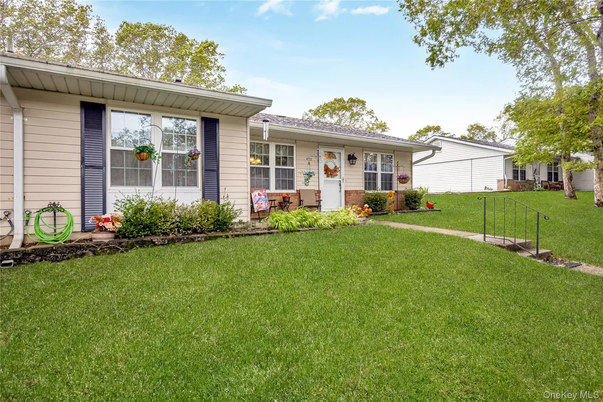 Property Slideshow image 1 of 22 | 412 weymouth ct unit b, Ridge, NY, 11961