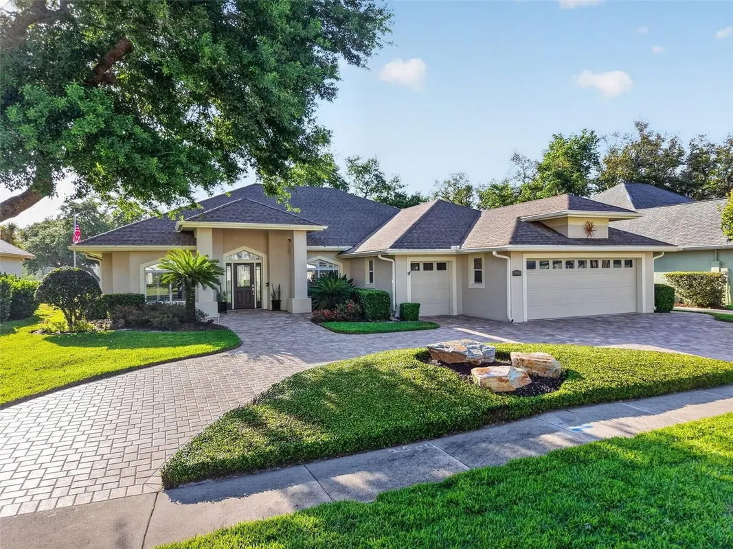 Property Slideshow image 1 of 53 | 1880 edgewater dr, Mount Dora, FL, 32757