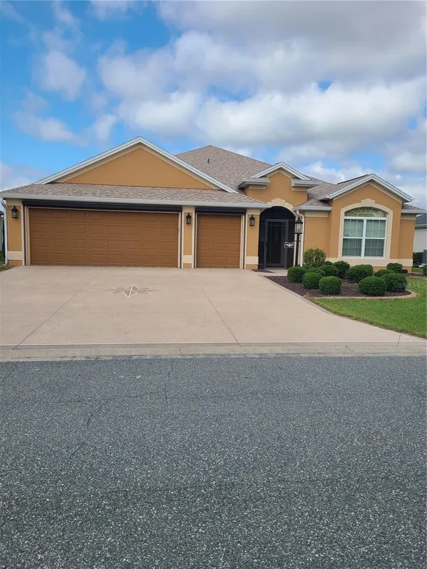 Property Slideshow image 1 of 17 | 3526 cluster ct, The Villages, FL, 32163