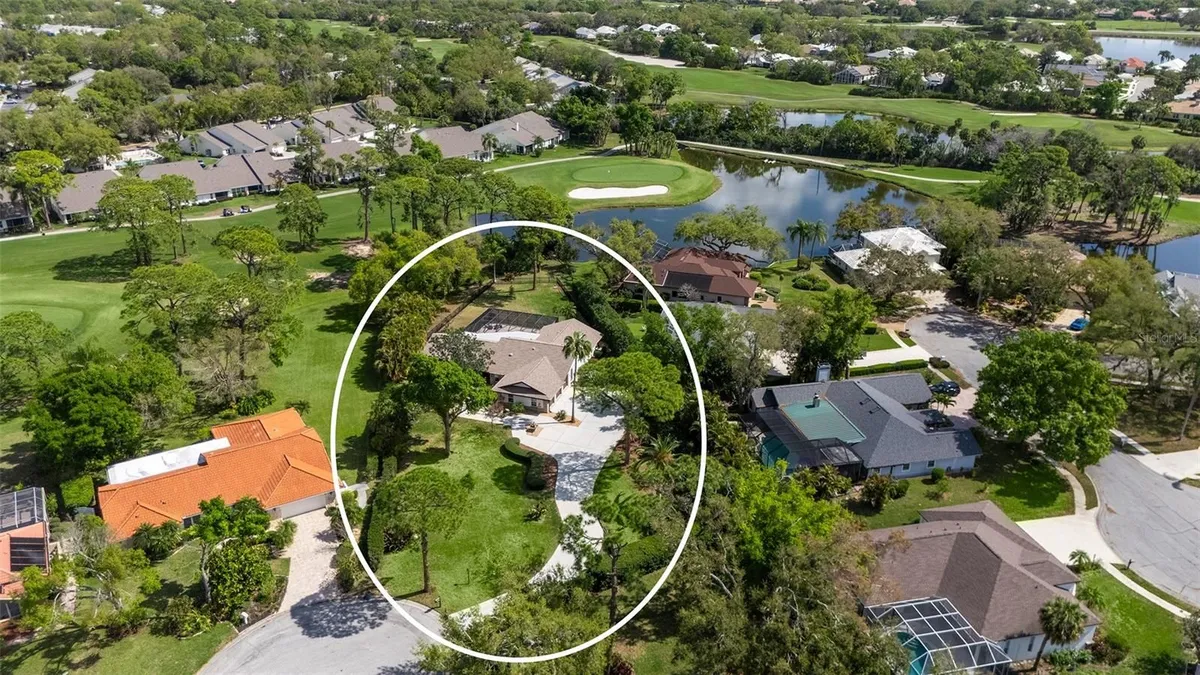 Property Slideshow image 1 of 74 | 7937 broadmoor pines blvd, Sarasota, FL, 34243