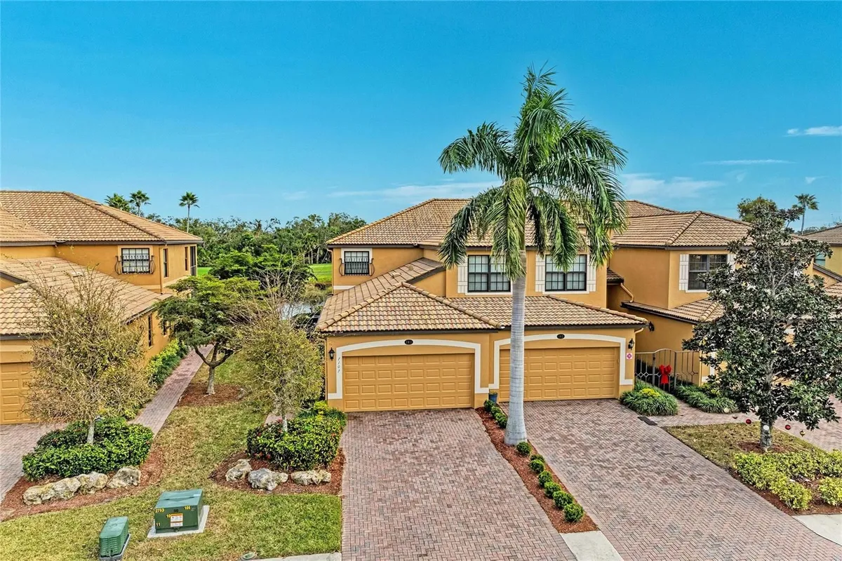 Property Slideshow image 1 of 76 | 7107 grand estuary trl 101, Bradenton, FL, 34212