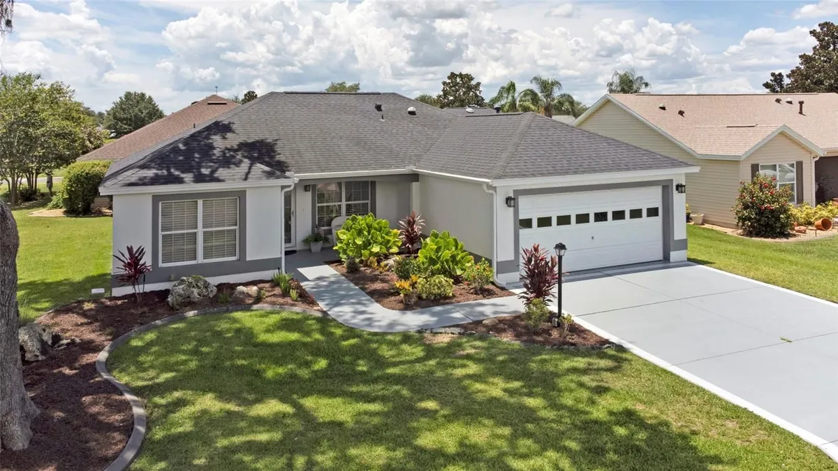 Property Slideshow image 1 of 48 | 670 fayette ct, The Villages, FL, 32162