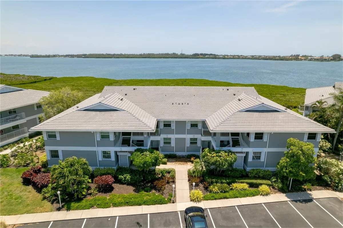 Property Slideshow image 1 of 41 | 1343 perico point cir # 117, Bradenton, FL, 34209