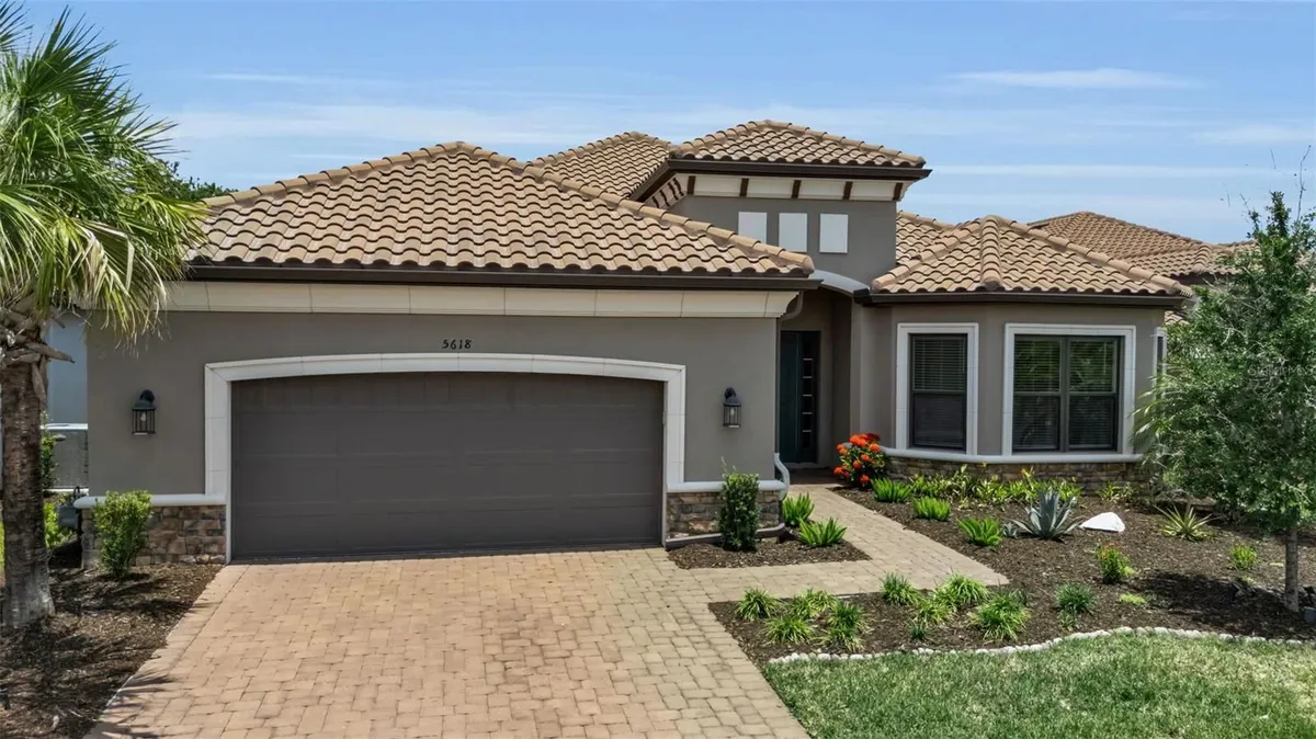 Property Slideshow image 1 of 71 | 5618 caserta ct, Palmetto, FL, 34221