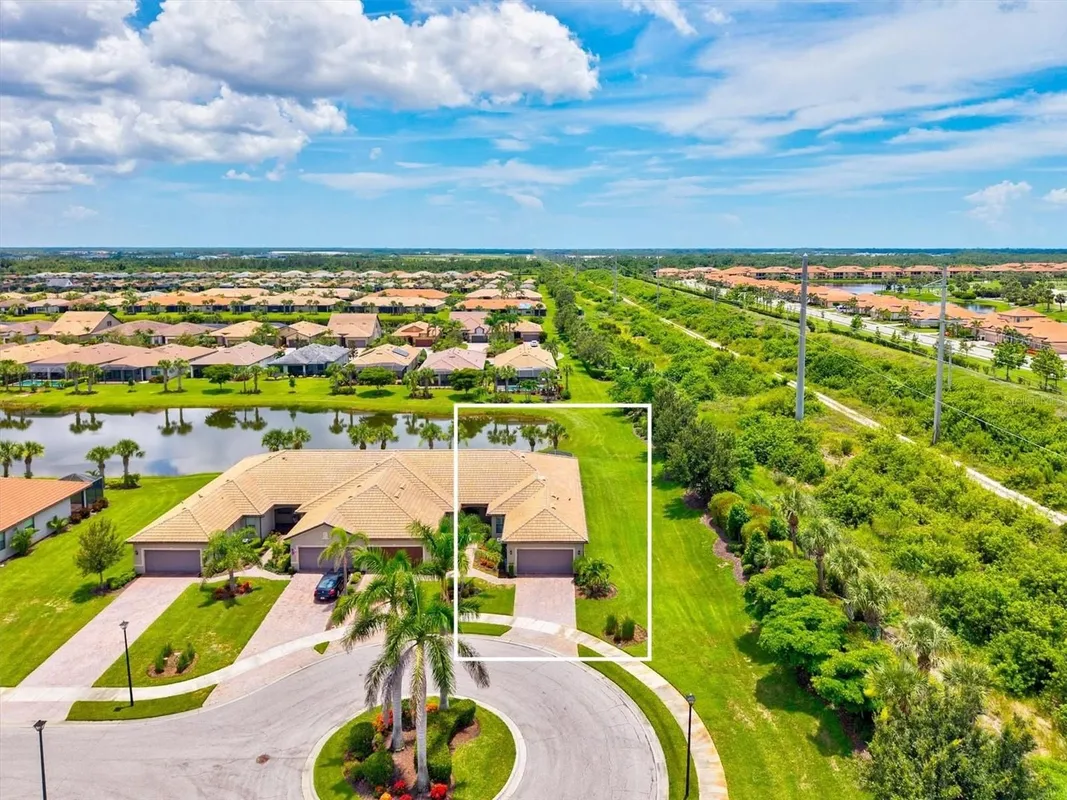 Property Slideshow image 1 of 93 | 13913 alafaya st, Venice, FL, 34293