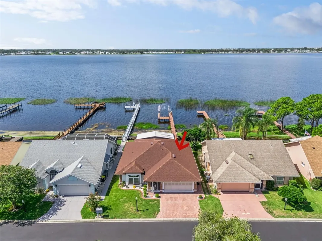 Property Slideshow image 1 of 66 | 452 sweetwater way, Haines City, FL, 33844