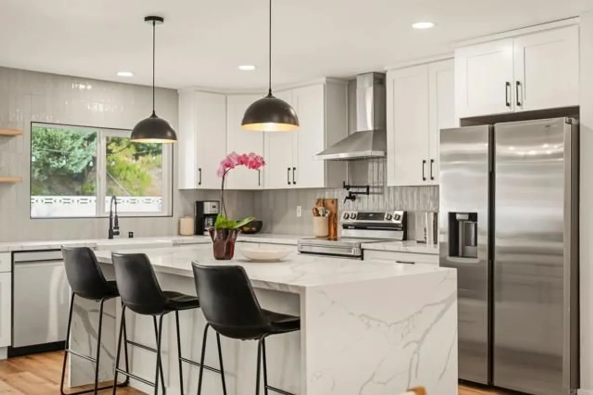 Property Slideshow image 1 of 31 | 952 la tierra dr, San Marcos, CA, 92078