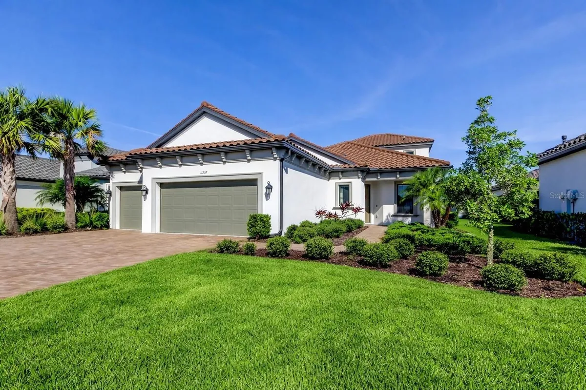 Property Slideshow image 1 of 61 | 11257 egeria dr, Odessa, FL, 33556