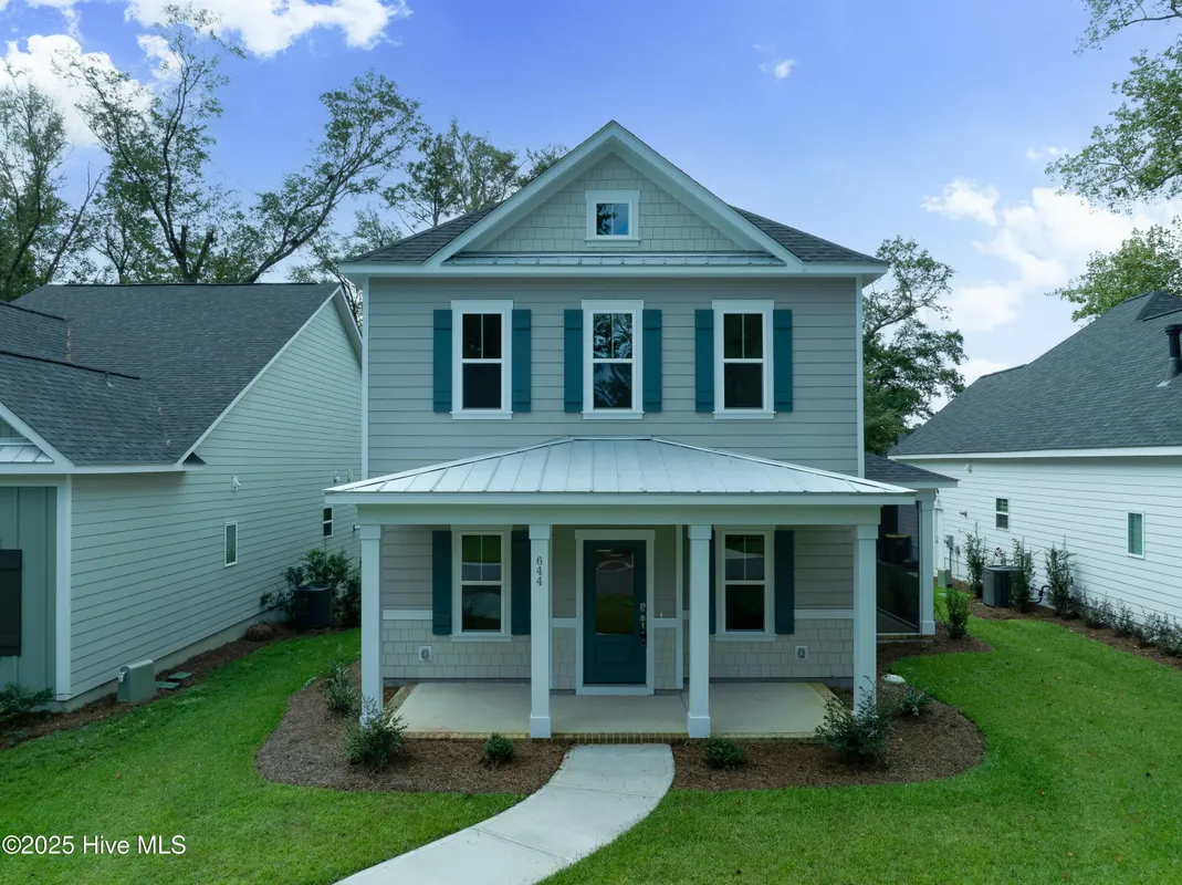 Property Slideshow image 1 of 53 | 644 chair rd, Castle Hayne, NC, 28429
