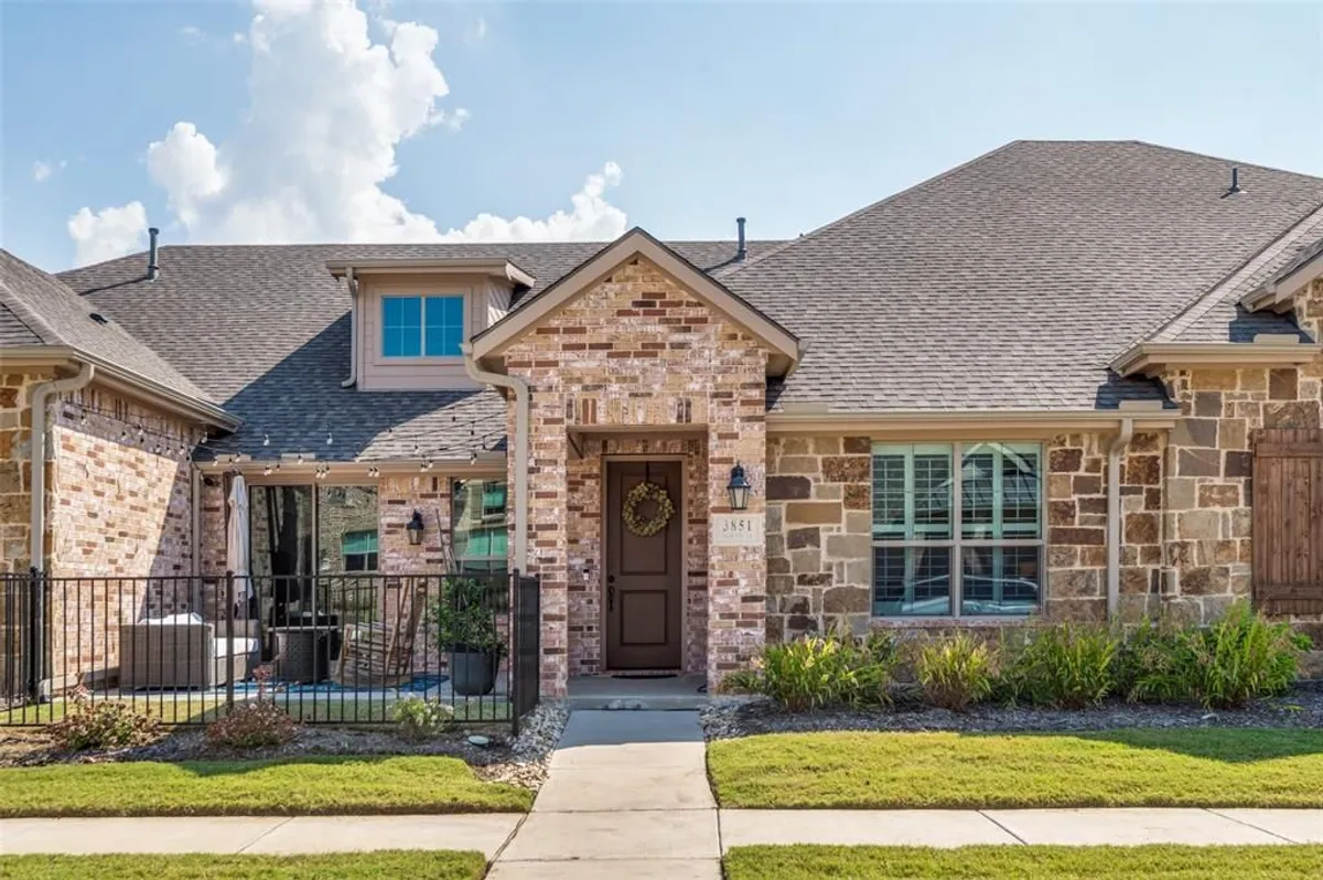 Property Slideshow image 1 of 28 | 3851 sand lily ln, Prosper, TX, 75078