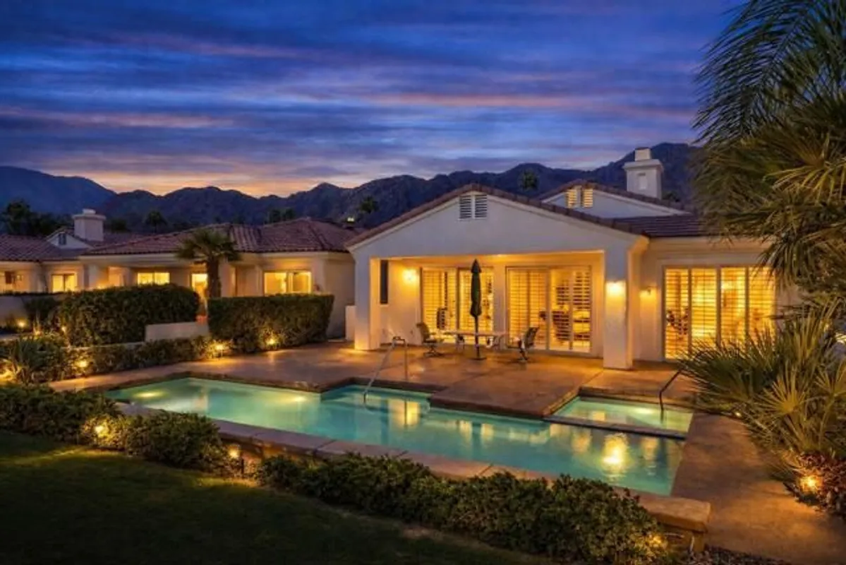 Property Slideshow image 1 of 38 | 54976 tanglewood, La Quinta, CA, 92253