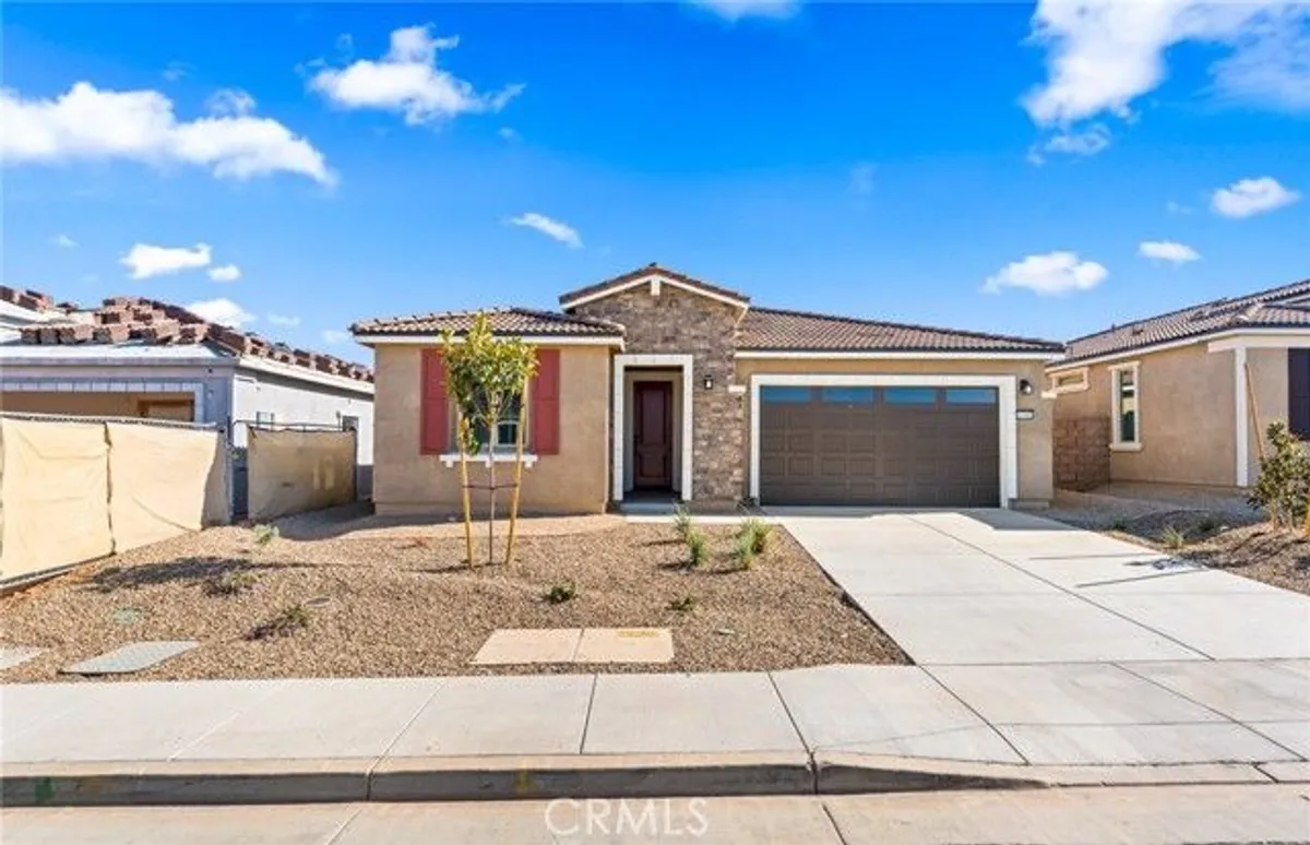 Property Slideshow image 1 of 32 | 25381 violane dr, Menifee, CA, 92585