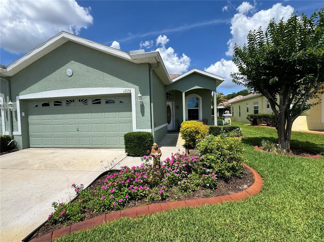Property Slideshow image 1 of 73 | 12154 putter green ct, New Port Richey, FL, 34654