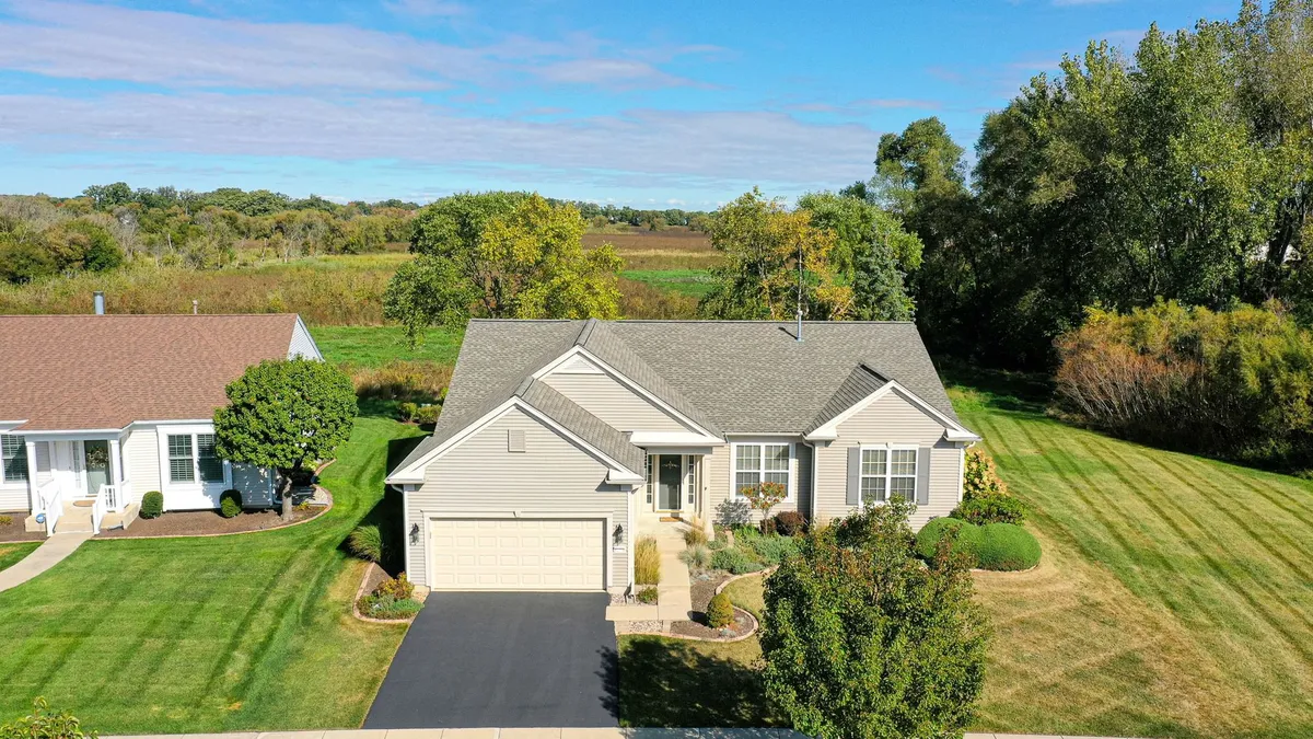 Property Slideshow image 1 of 43 | 12770 timber creek dr, Huntley, IL, 60142