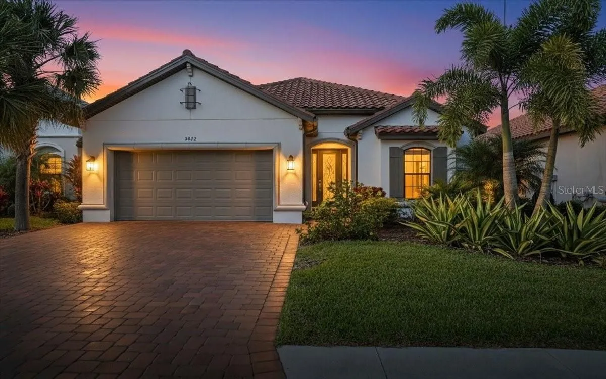 Property Slideshow image 1 of 93 | 5422 morey farms loop, Palmetto, FL, 34221