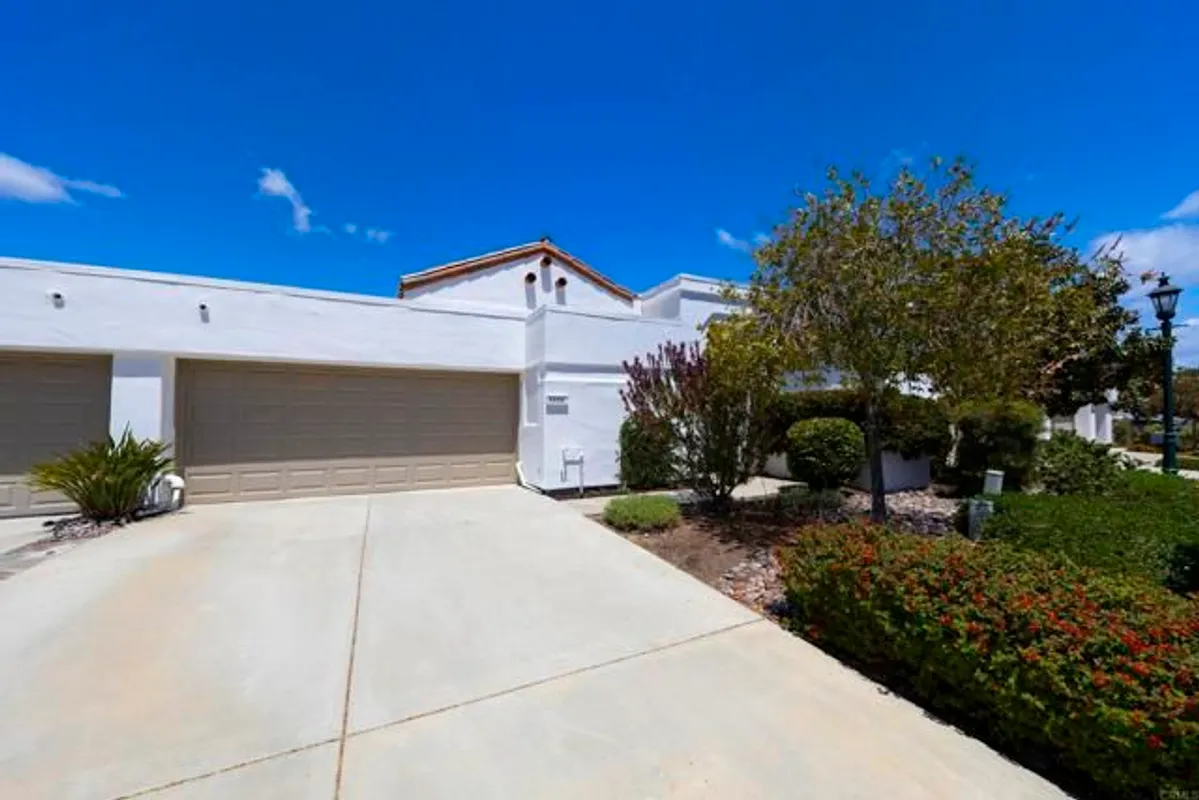 Property Slideshow image 1 of 37 | 4044 aeolia way, Oceanside, CA, 92056