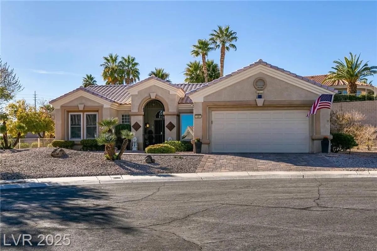 Property Slideshow image 1 of 49 | 1901 capestone st, Las Vegas, NV, 89134
