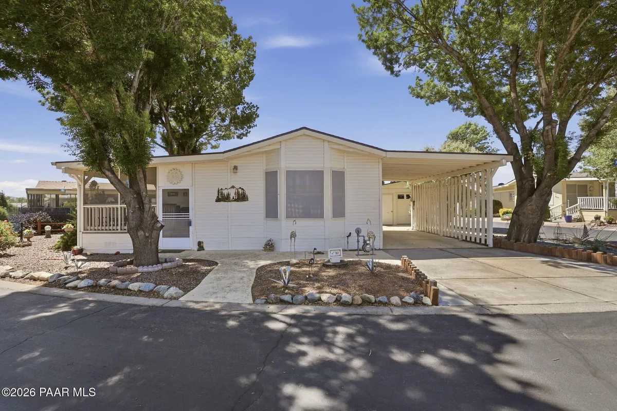 Property Slideshow image 1 of 27 | 907 n mesquite tree dr 52, Prescott Valley, AZ, 86327