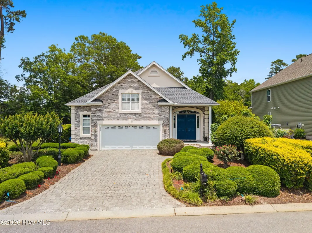 Property Slideshow image 1 of 43 | 8872 broughton pl, Calabash, NC, 28467
