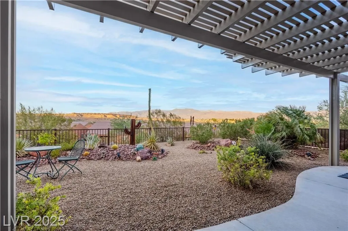 Property Slideshow image 1 of 27 | 757 bridle path ln, Mesquite, NV, 89034