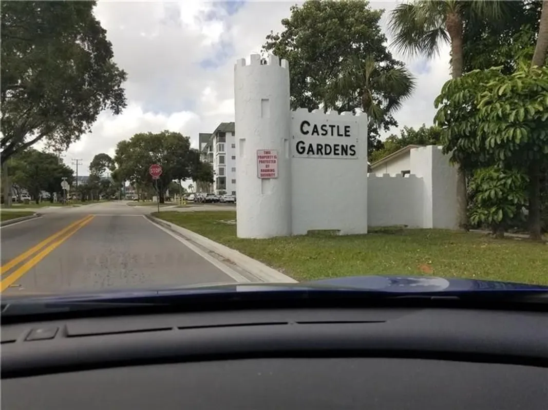 Property Slideshow image 1 of 13 | 2271 nw 48th ter apt 112, Lauderhill, FL, 33313