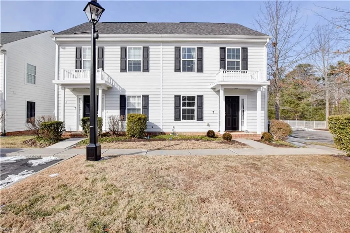 Property Slideshow image 1 of 36 | 4400 betty ln, Williamsburg, VA, 23188