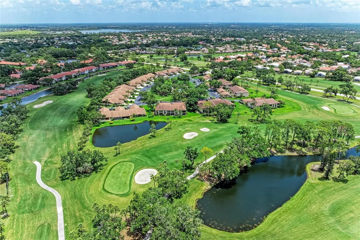 Property Slideshow image 1 of 55 | 5709 avista dr 5709, Sarasota, FL, 34243