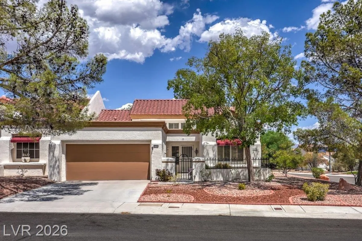 Property Slideshow image 1 of 39 | 9200 quail ridge dr, Las Vegas, NV, 89134