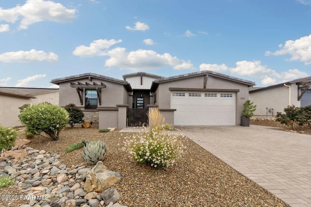 Property Slideshow image 1 of 42 | 5311 crescent edge dr, Prescott, AZ, 86301